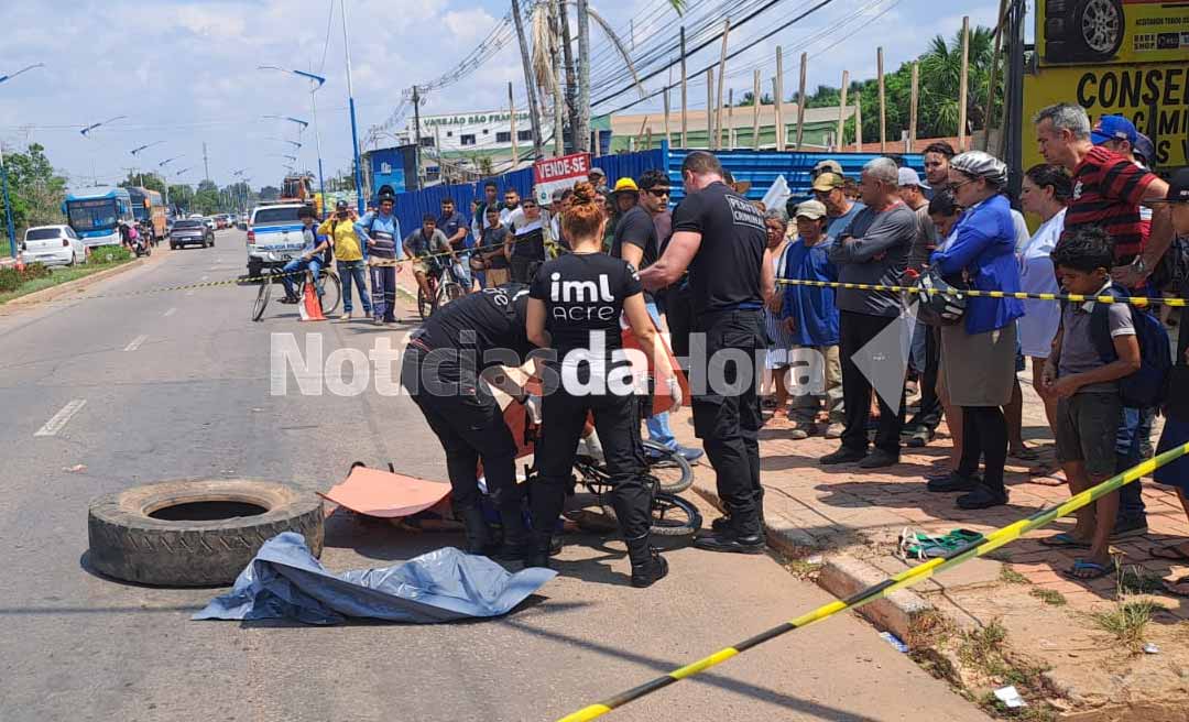 Na Capital, criança que voltava da escola tem cabeça esmagada por caminhão que carregada trator