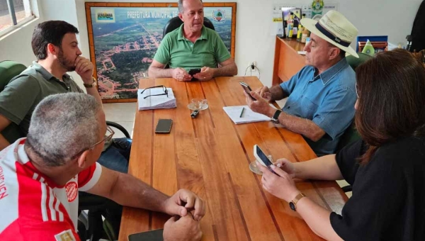 Tião Bocalom visita Olavinho em Acrelândia e fala de política estadual e nacional