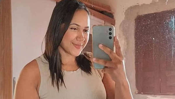 No Acre, mulher morre em acidente de trânsito após motocicleta avançar preferencial em cruzamento