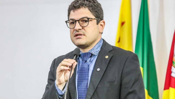 Na Aleac, Eduardo Ribeiro alerta sobre suspensão de obras nas estradas por decisão do STF que bloqueia recursos