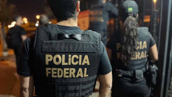 PF cumpre mandados no Acre, Espírito Santo e Brasília contra o tráfico interestadual de drogas e prende dois