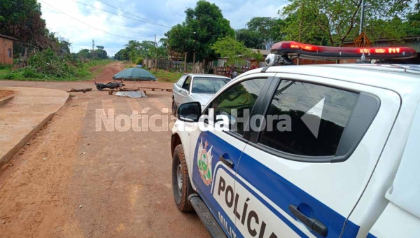 Motociclista morre após avançar preferencial e colidir com carro em cruzamento na Vila Caquetá