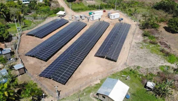 Vila Restauração: acesso à energia elétrica transforma a vida de ribeirinhos no Acre 