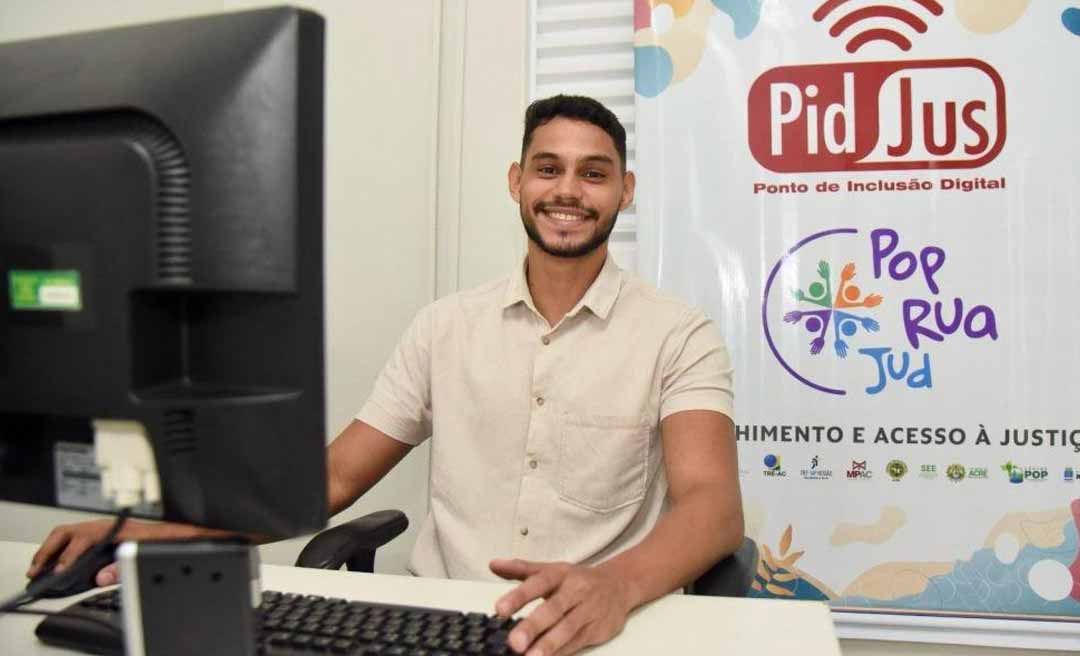 Junção de esforços entre Prefeitura de Rio Branco e TJAC resulta na instalação de ponto de inclusão digital para população em situação de rua