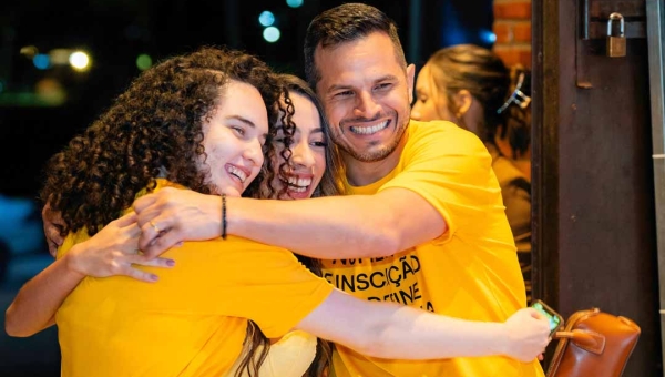 Chapa 7 reúne a Jovem Advocacia e apoio unânime emociona Rodrigo Aiache