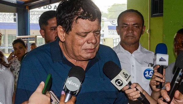 Morre Flaviano Melo, o maior político da história do Acre