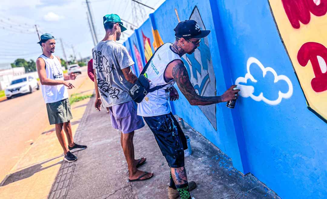 Em Rio Branco, projeto de grafite transmite mensagens de segurança com a rede elétrica 