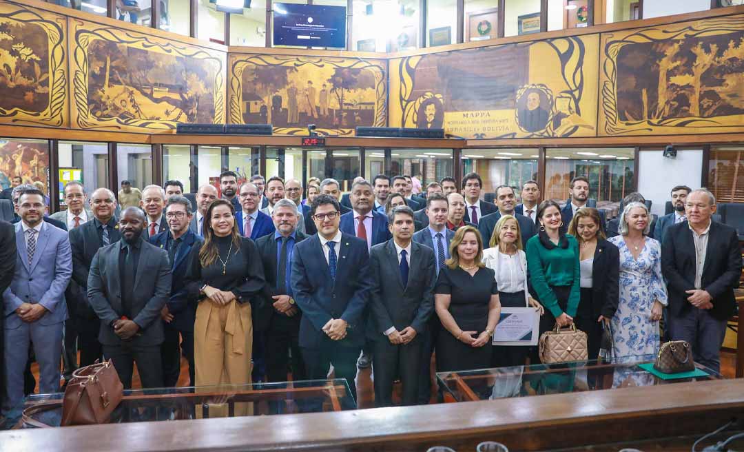 Aleac homenageia delegados de polícia em sessão solene pelo Dia Nacional do Delegado