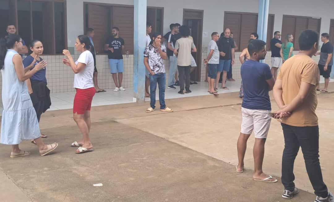 “Não tem cadeira e nem lugar na sala para fazermos a prova”, desabafa candidata do concurso da Educação