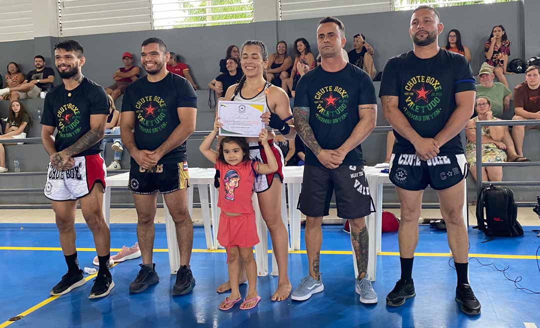 Chute Boxe Rio Branco, maior escola de Muay Thai e MMA do Acre, realiza graduação de quase 80 alunos em evento no ginásio do Sesi