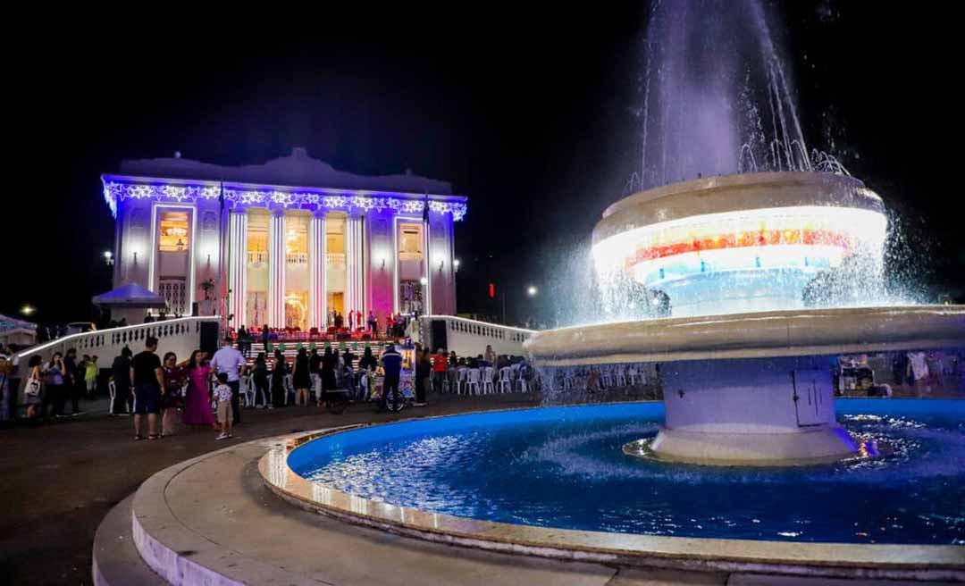 Programação de Natal na frente do Palácio Rio Branco terá Papai Noel, corais, DJs e mágicos