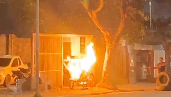 Vazamento de gás em carrinho de pipoca causa pânico no Centro de Rio Branco , onde acontece o “Natal de Vida, Esperança e dignidade; veja o vídeo