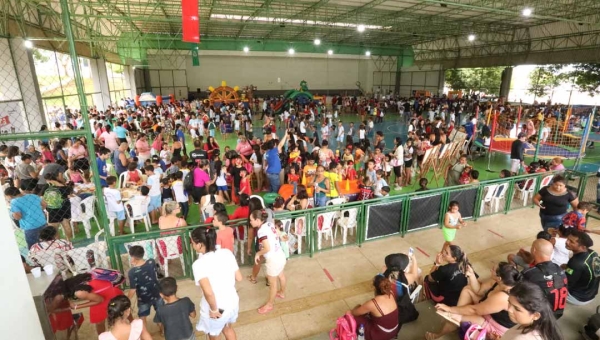 Sistema Fecomércio-Sesc-Senac Acre realiza projeto “Criança Feliz” e transforma o Natal de mais de 2 Mil Crianças