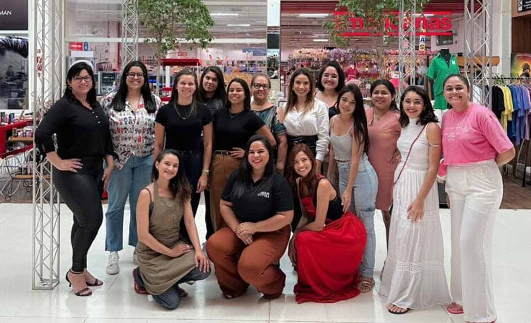 Exposição de réveillon da rede ‘Compre de uma Mamãe’ no Via Verde Shopping é apoiada pelo governo