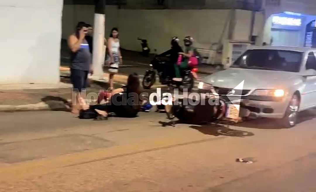 Colisão entre carro e moto no no bairro Mascarenhas de Moraes deixa duas mulheres feridas