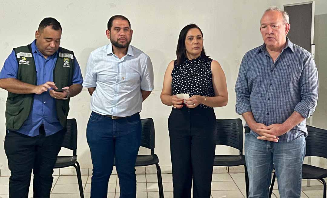 Em Brasiléia, Mailza se reúne com equipe de governo e reforça unidade da gestão para seguir avançando