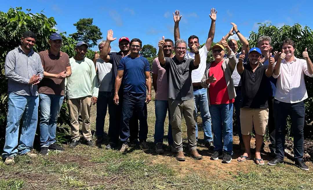 Jorge Viana anuncia investimentos de R$ 12 milhões do governo federal para o beneficiamento e a industrialização do café no Acre