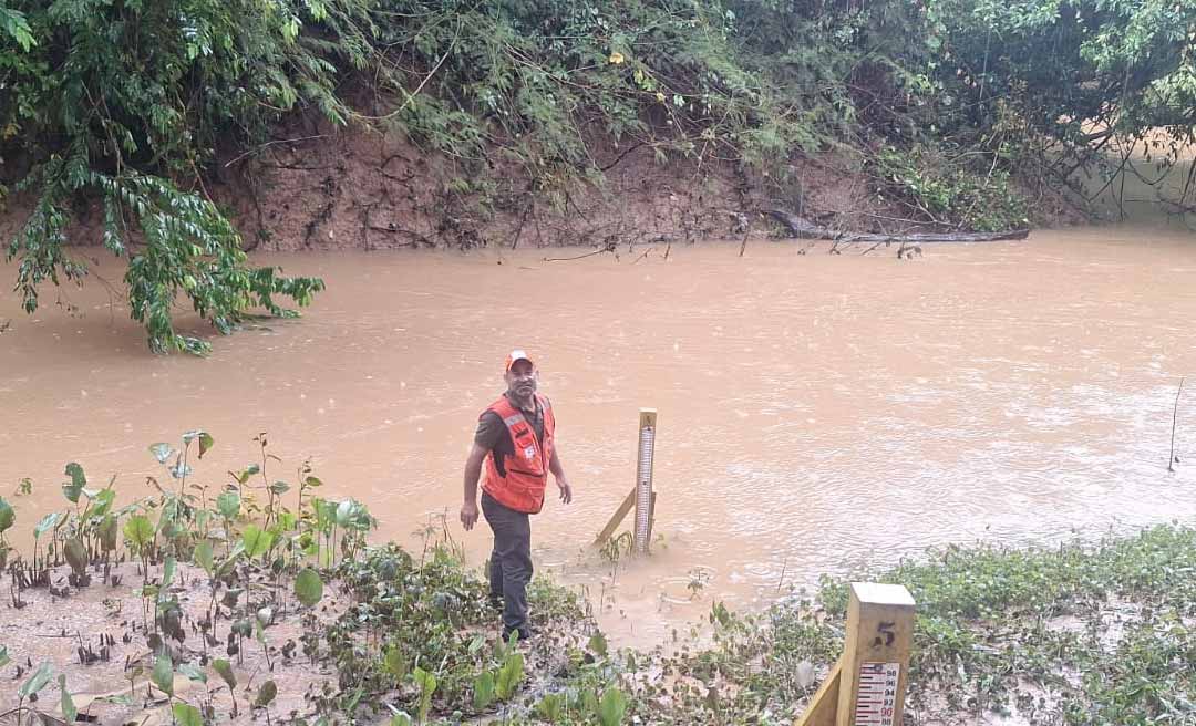 Após chuvas, Defesa Civil intensifica monitoramento em igarapés de Rio Branco com riscos de transbordamento