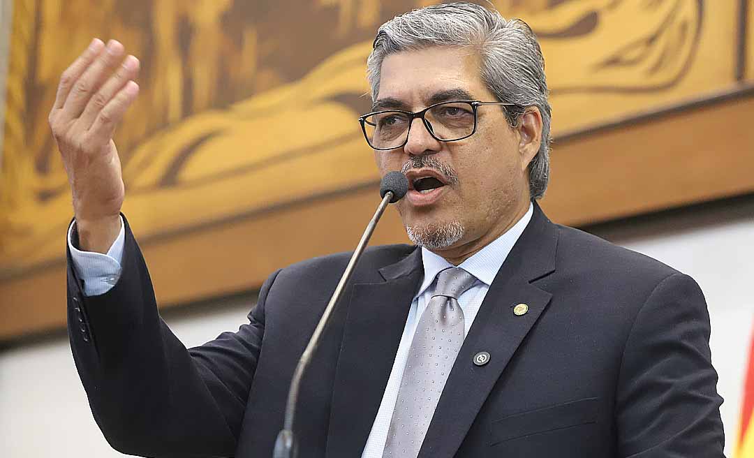 Edvaldo denuncia que Secretaria de Estado de Educação deixou de pagar empresa de transporte e 11 escolas de Jordão estão sem aulas