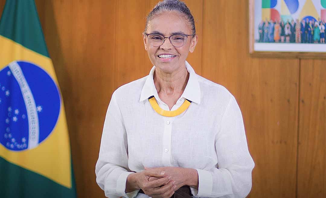 Marina Silva passa mal e é levada às pressas a hospital de Brasília