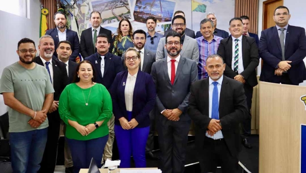 Espaço “Tribuna Popular” da Câmara de Rio Branco debate realocação do Centro Pop da área central da Capital: “Nosso papel é ouvir todos os lados”