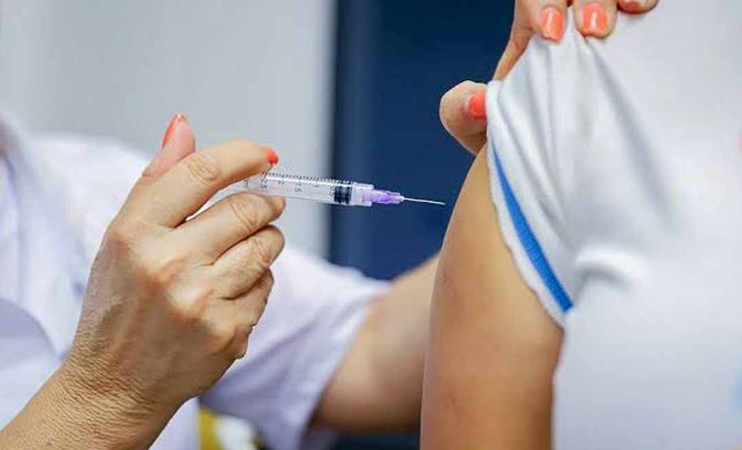Campanha no Acre pretende vacinar cerca de 147 mil estudantes em escolas da rede pública