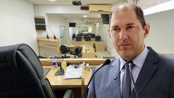 Presidente da Câmara de Rio Branco se manifesta sobre ausência de vereadores e promete providências: “Os que não justificarem serão advertidos”