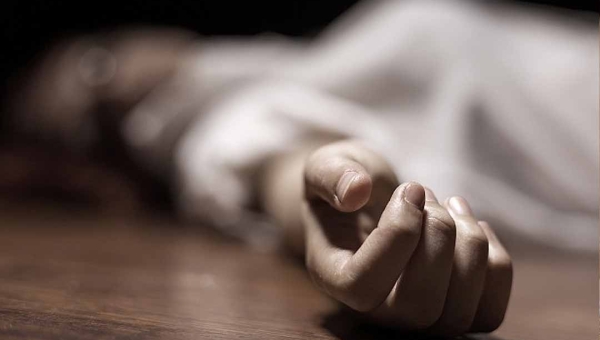 Número de mulheres mortas vítimas de homicídio cai 43,8% de 2013 a 2023; tipo de crime difere do feminicídio