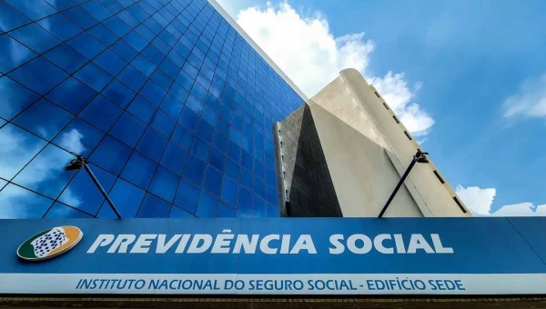 Sete parlamentares do Acre assinaram o pedido para criação da CPI do INSS; veja a lista