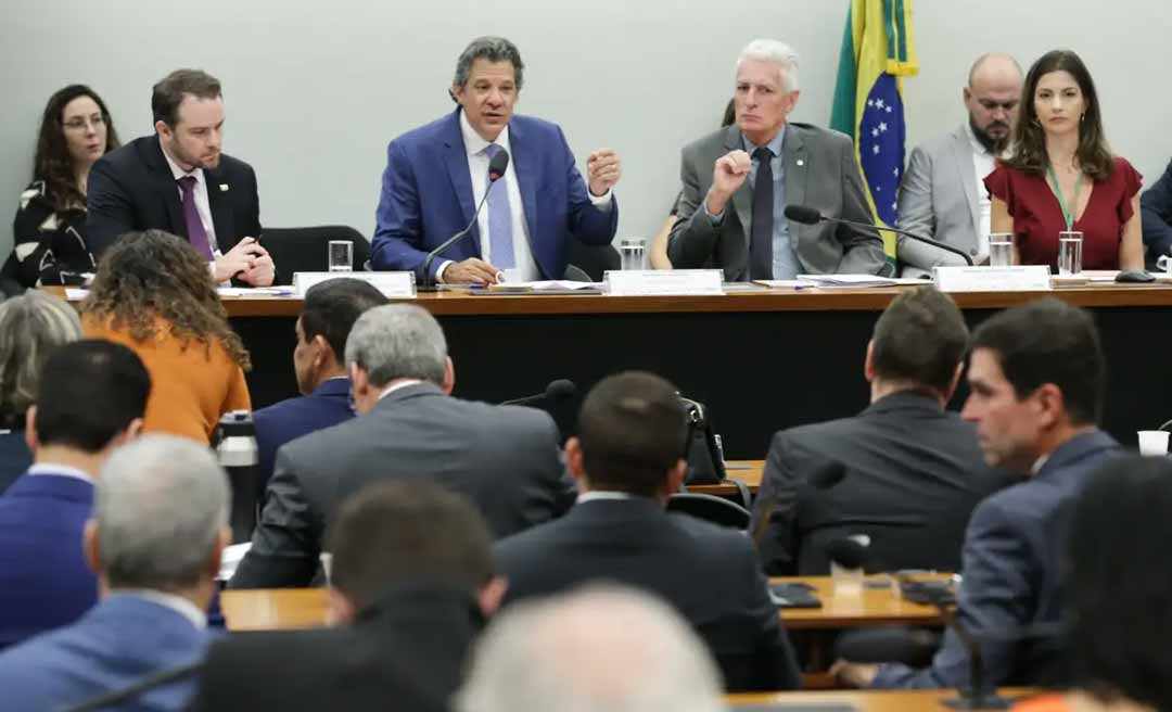 Audiência com Haddad para debater medidas de compensação ao aumento do IOF é encerrada após tumulto entre deputados