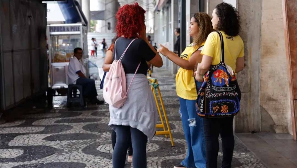 Prazo para pagar taxa de inscrição do Enem termina nesta quarta quarta-feira (18)