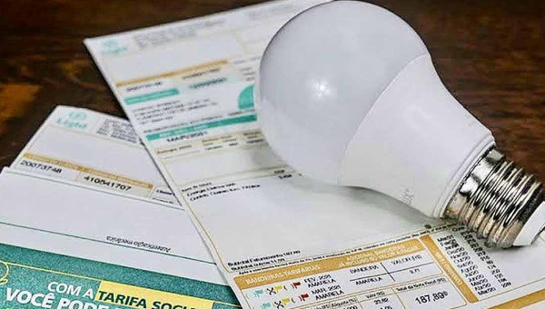 Luz de graça! Quase 300 mil acreanos terão direito a tarifa social de energia a partir do próximo mês