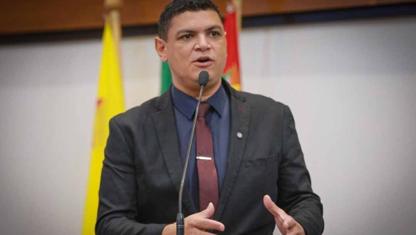 Na Aleac, deputado Tio Pablo apresenta Moção de Pesar ao amigo Aécio Lima e convoca ato em favor da agricultura familiar no Acre