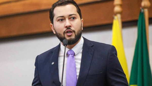 Jarude diz que vem sendo boicotado pelo governo e defende ‘barriga de aluguel’ para aprovar projetos