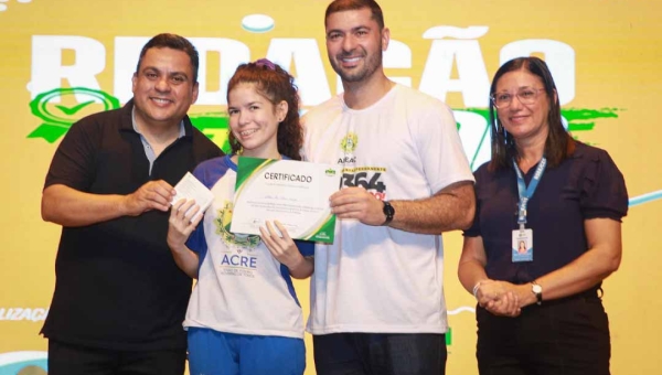 Encerramento do projeto “Redação Nota 1000” marca transição para o EducaAleac