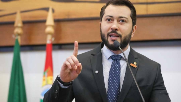 Jarude não comparece à Aleac para votação de PLs enviados pelo governo; deputado justifica ausência 