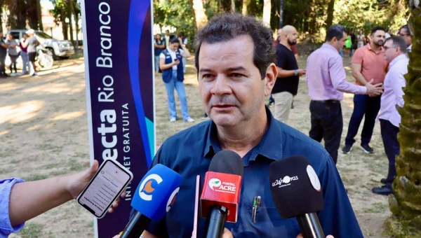 Com solenidade no Horto Florestal, Prefeitura de Rio Branco amplia projeto de segurança e internet gratuita em espaços públicos