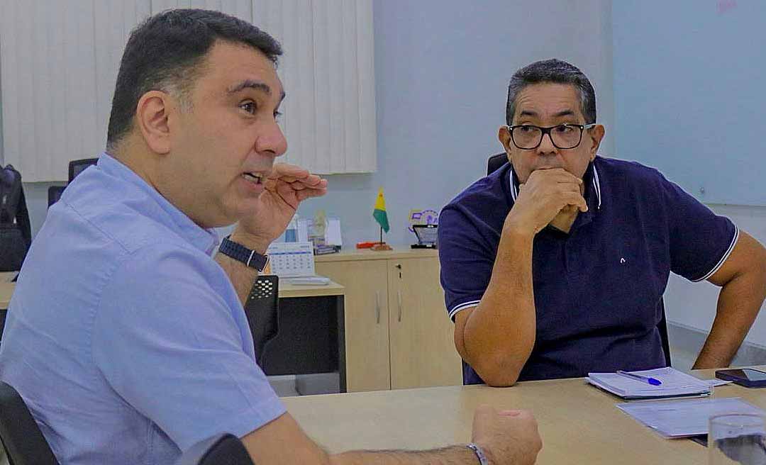 Samir Bestene cobra andamento de obras, instalação de semáforo no bairro da Paz e faixa elevada na Vila Betel