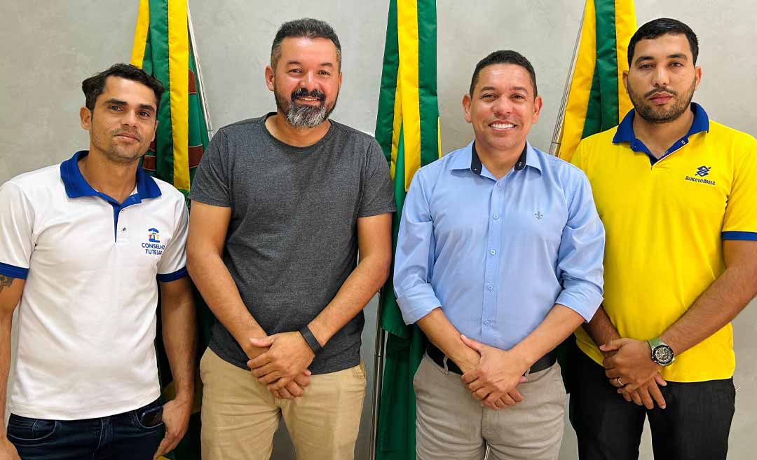 Prefeito Jerry Correia se reúne com líderes religiosos para tratar da Semana Evangélica