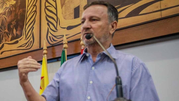 Ex-deputado e pecuarista Geraldo Pereira defende mais atenção do governo com relação ao mercado do boi: 'é um problemaço'