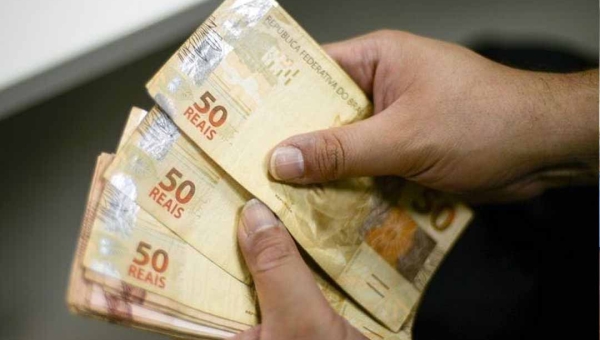 Governo Gladson Cameli paga primeira parcela do 13º nesta sexta-feira (25)