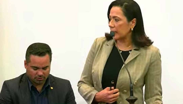 “Preservar o meio ambiente é importante, mas ele não pode condenar as pessoas que dele precisam para sobreviver”, diz Mailza na Assembleia