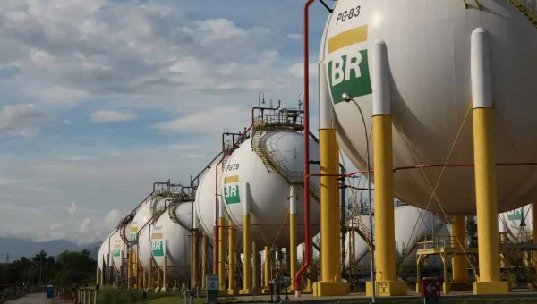 Petrobras reduz em 14% preço do gás natural para distribuidoras