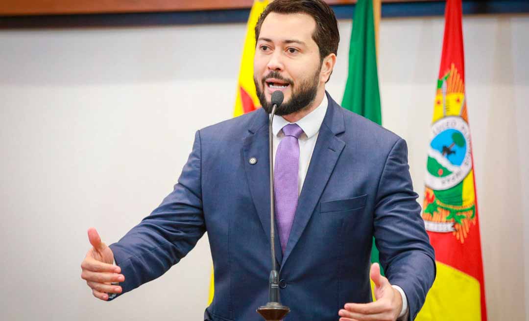 Deputado Emerson Jarude diz que o governo do Acre gastou R$ 31 milhões com shows na Expoacre