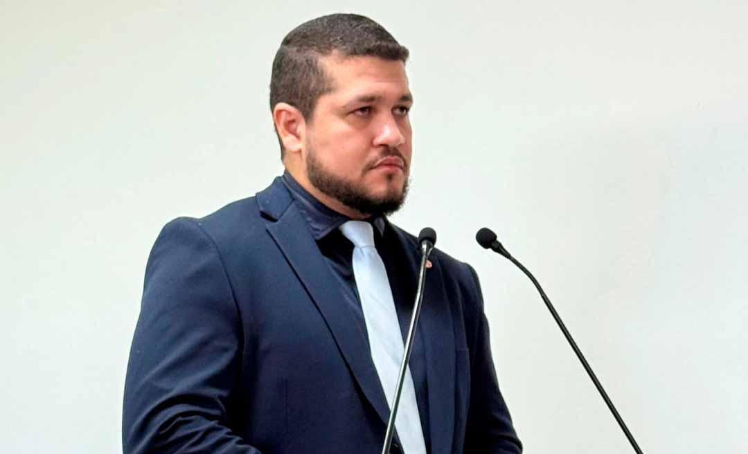 Vereador Moacir Júnior destaca avanços e cobra celeridade na recuperação do calçadão do Mercado Velho