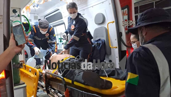Idoso fica em estado grave após ser atropelado por motociclista no bairro Alto Alegre, em Rio Branco