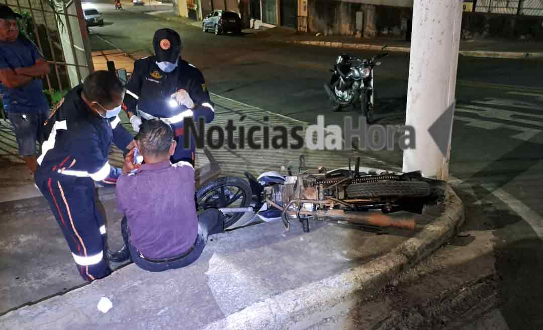 Subtenente aposentado da PM fica ferido após colisão contra poste no bairro Dom Giocondo, em Rio Branco