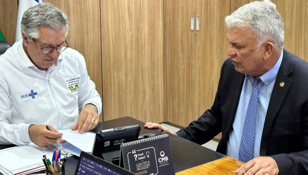 Petecão viabiliza unidades móveis de saúde bucal para o Acre; ministro Alexandre Padilha destaca atuação