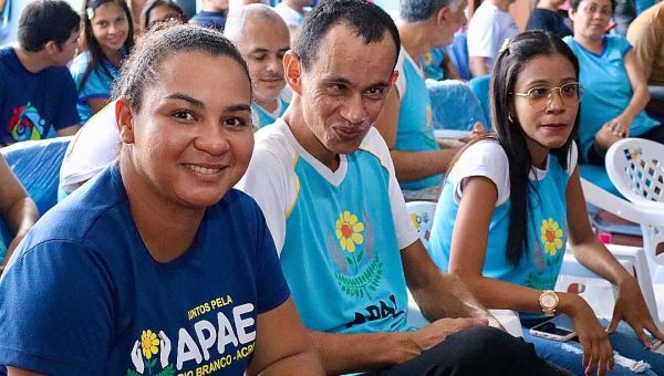 Semana Nacional da Pessoa com Deficiência: Aluna da Apae Rio Branco transforma desafios em conquistas: “Somos protagonistas da nossa história”