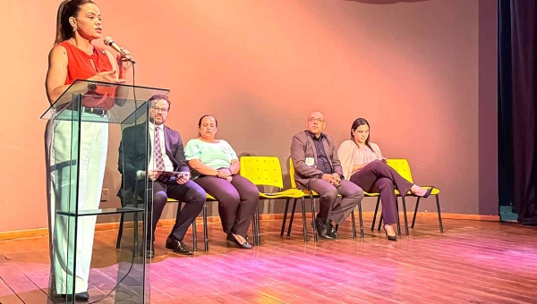 Do invisível ao essencial: Deputada estadual Dra. Michelle Melo defende fortalecimento das comunidades terapêuticas em seminário no Acre